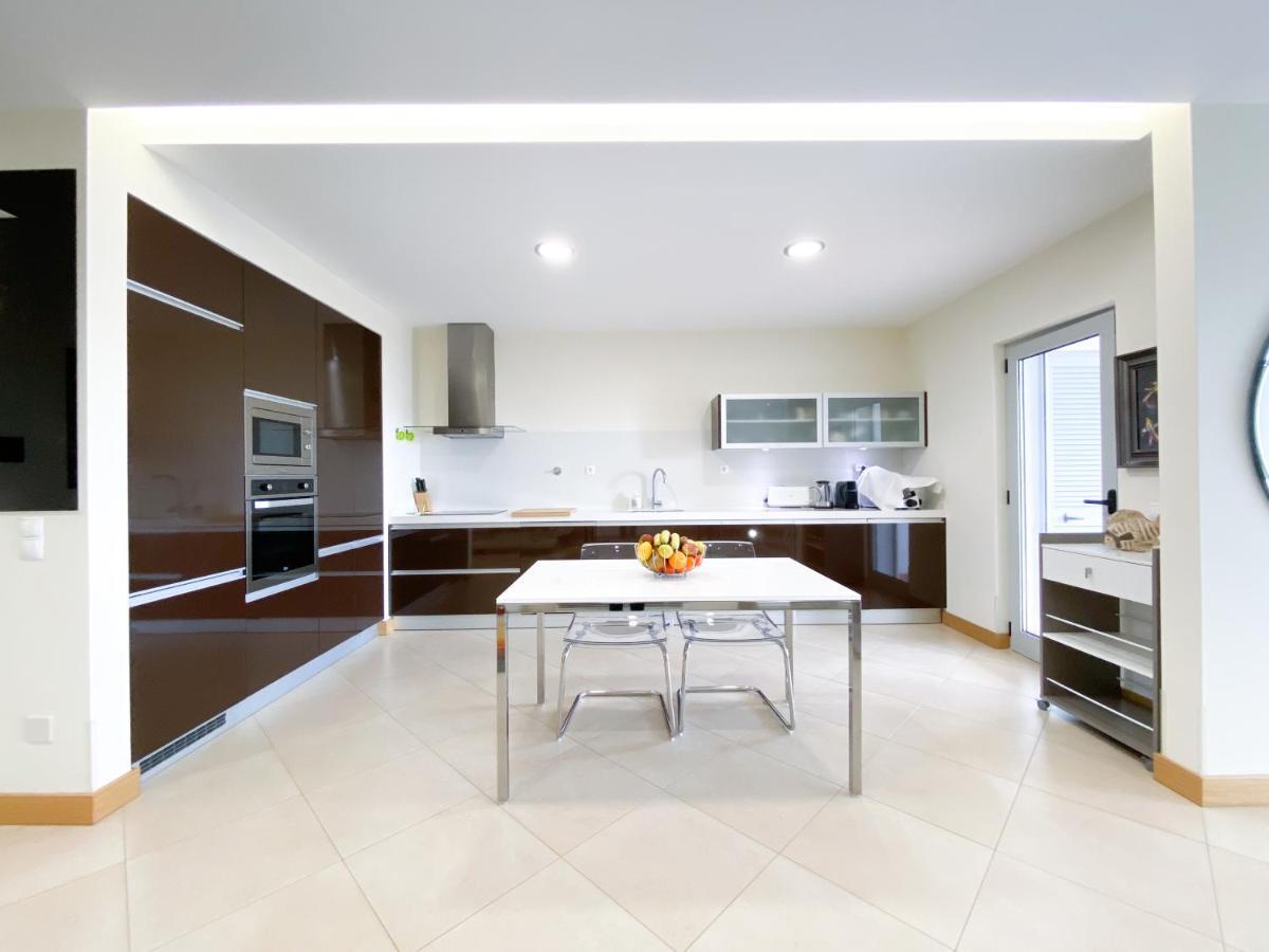 Luxury Condominium Apartment With Swimming Pool #1903 لاغوس المظهر الخارجي الصورة