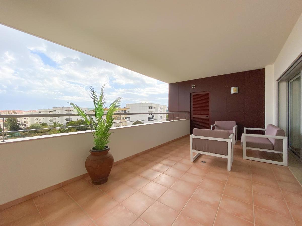 Luxury Condominium Apartment With Swimming Pool #1903 لاغوس المظهر الخارجي الصورة