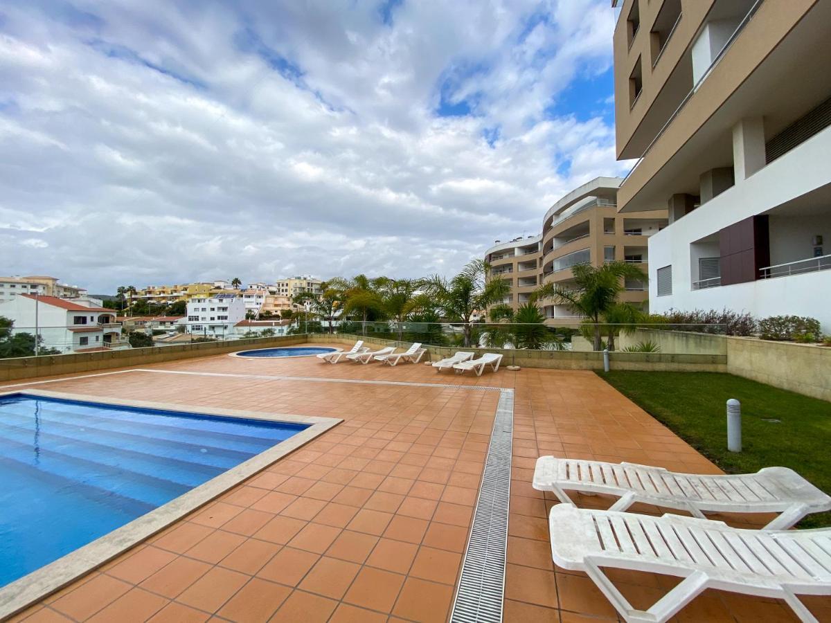 Luxury Condominium Apartment With Swimming Pool #1903 لاغوس المظهر الخارجي الصورة