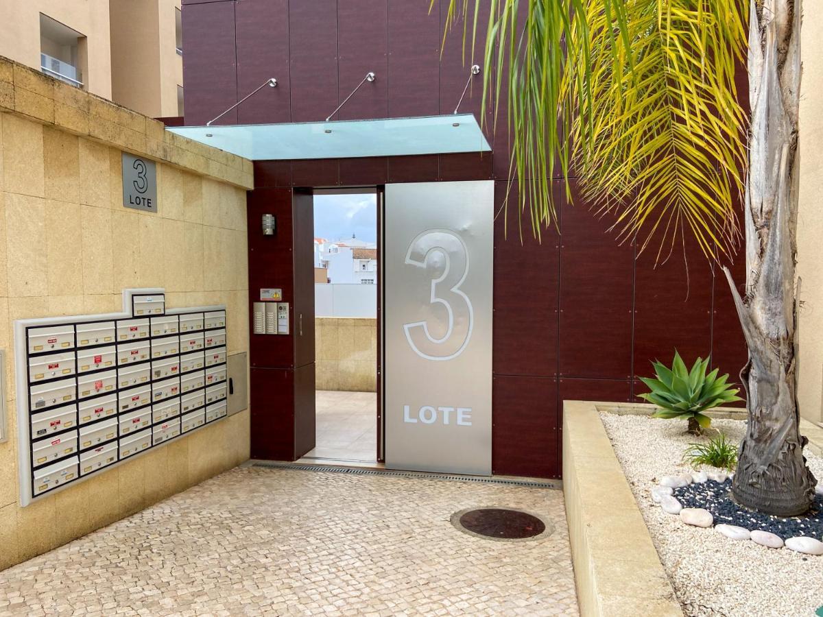 Luxury Condominium Apartment With Swimming Pool #1903 لاغوس المظهر الخارجي الصورة