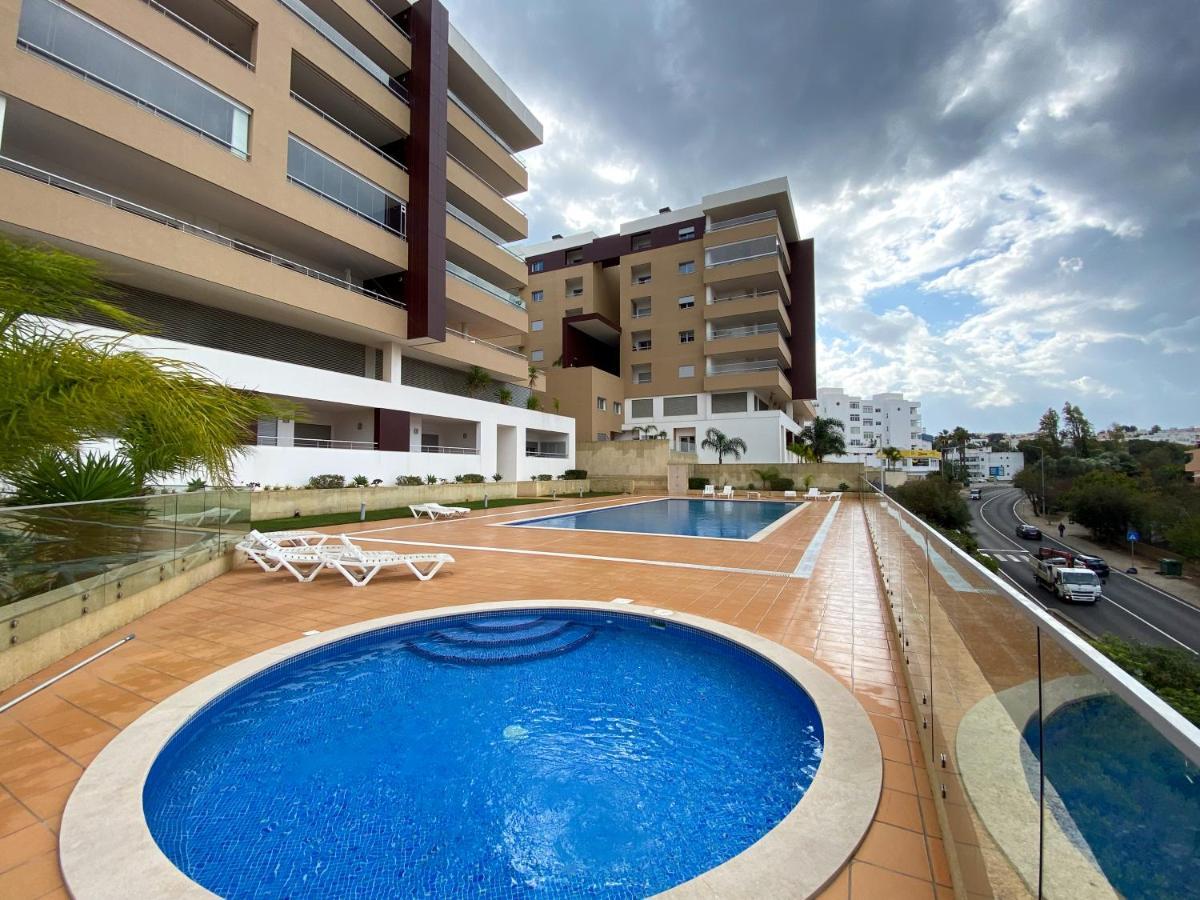 Luxury Condominium Apartment With Swimming Pool #1903 لاغوس المظهر الخارجي الصورة